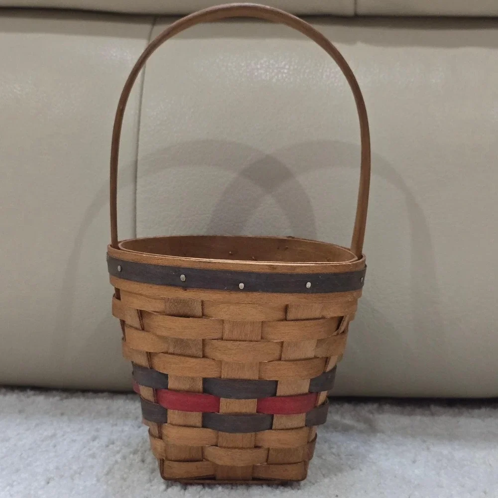 Woven Wood Basket with Handle Rustic‎ Farmhouse Decor 1996 Red Gray Trim Vintage